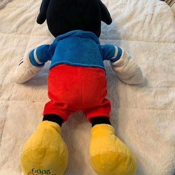 Macy’s 2009 20 inch Disney Plush Mickey Mouse Sailor Holiday Edition In EUC - Picture 2 of 4
